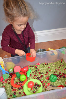 Christmas Kitchen Sensory Bin - Happy Toddler Playtime
