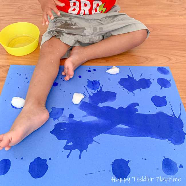 Mess free painting for toddlers