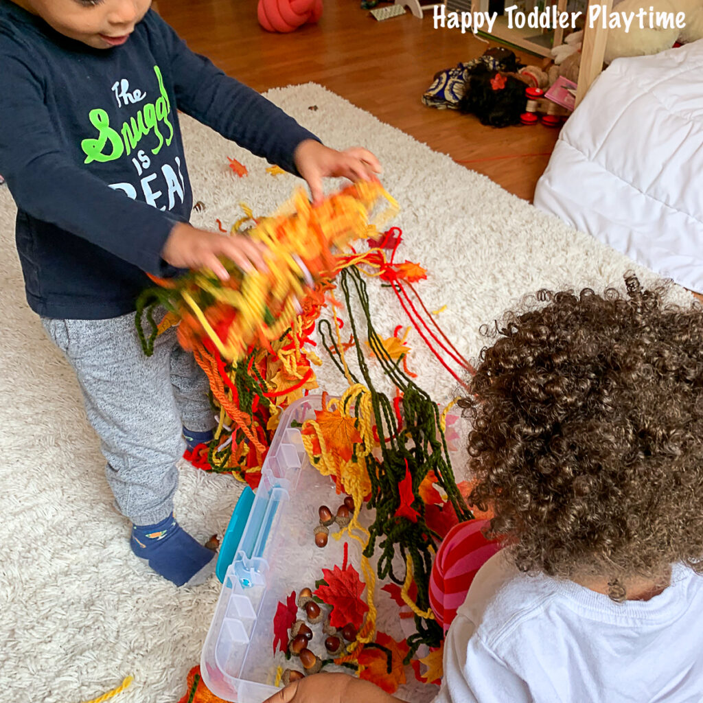 a fall activities for babies and toddlers 
