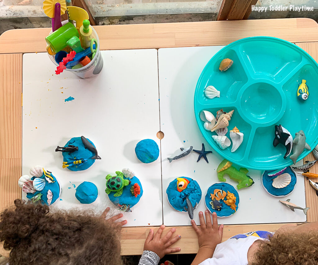 play dough aquariums activity for toddlers and preschoolers and kindergarteners