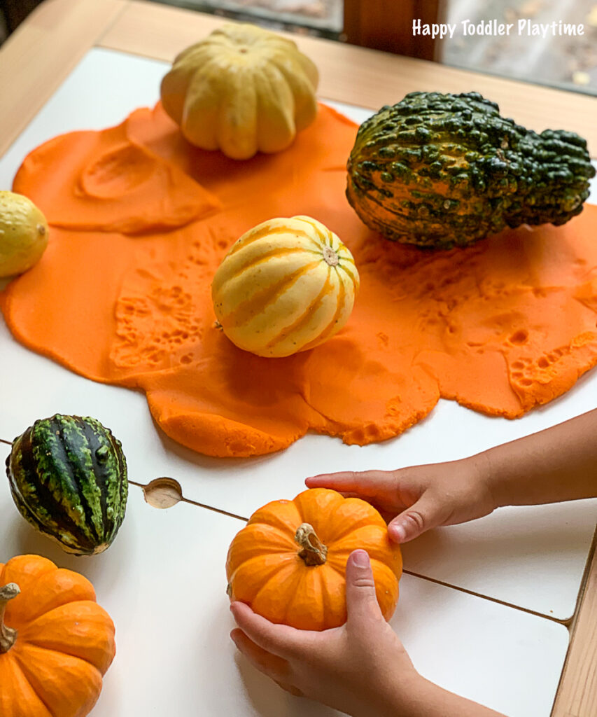 Pumpkins and Play Dough Invitation for toddlers and preschoolers