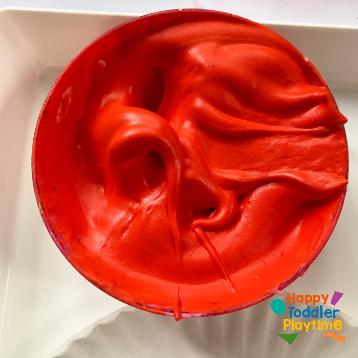 Puffy Paint Apple Craft for kids - Happy Toddler Playtime