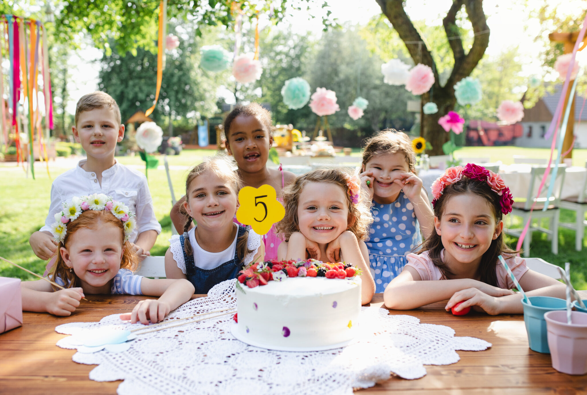15 Amazing Backyard Birthday Party Ideas for Kids - Happy Toddler Playtime