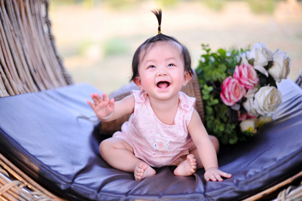 Easy Activities for Your 8-Month-Olds - Happy Toddler Playtime