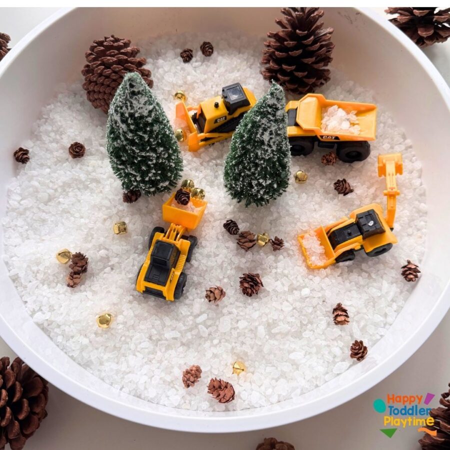 25+ Easy Christmas Sensory Bins for Kids - Happy Toddler Playtime