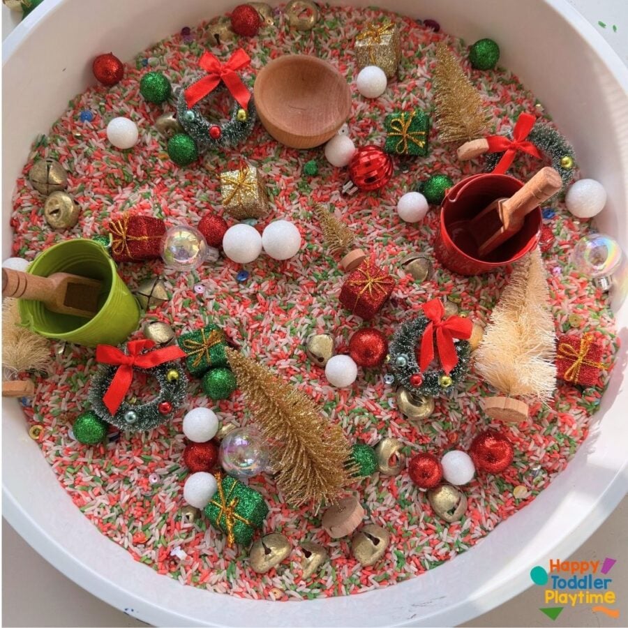 Christmas Sensory Bin - Happy Toddler Playtime