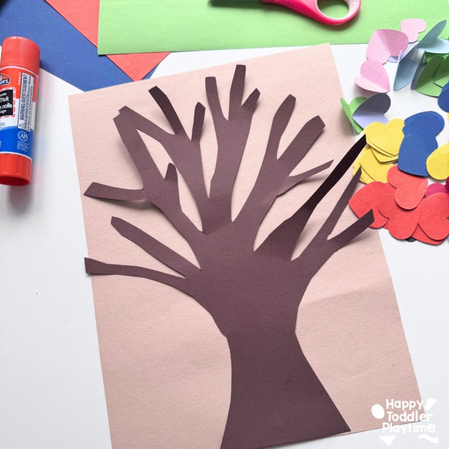 Easy Heart Tree Craft - Happy Toddler Playtime